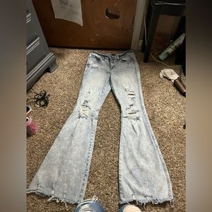 Flared flying money light washed jeans